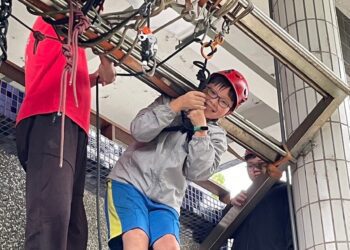 漾新聞|「南瑞豐北插角」共享新鮮課 學生體驗垂降野炊賞螢直呼樂透！