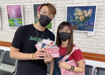 五月報稅季辦憑證按讚追蹤鳳山戶政粉絲頁  加碼送好禮