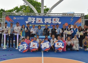 斗六籽公園風雨球場正式啟用 張麗善：打造全天候全方位運動場所