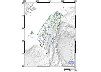 凌晨2：21國家警報大響 花蓮近海6.1顯著有感地震