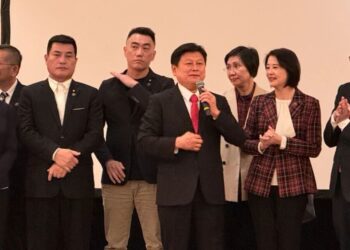 中國國民黨民意代表參訪團與台商台青代表座談