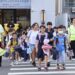 漾新聞|吳立森張淑娟兩局長攜手台鋼雄鷹棒球隊護童充當「一日導護志工」