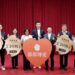 漾新聞|正副議長促成企業風災後捐款 康裕成:郡都集團為善不落人後!