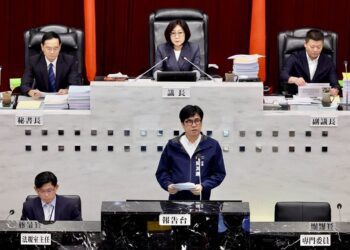 堅持財政紀律 陳其邁提出高雄歷年最低淨舉借預算