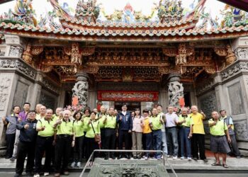 哈瑪星代天宮揭匾 陳其邁盛讚高雄歷史文化魅力