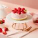 少女心爆棚!起士公爵冬季限定「草莓玻尿酸生乳酪蛋糕」甜美上市,草莓控快衝!
