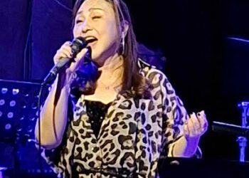 學霸歌手此生首次進夜店？ 鄭怡人生解鎖Pub演唱獻高雄