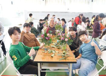 漾新聞 | 花現幸福列車到河堤國小 美感教育幸福綻放
