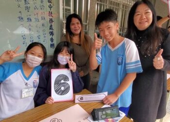 漾新聞|鳳西國中休業式《雙數食尚小市集》學生闖關兌換美食超開心