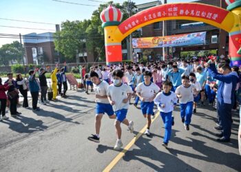 漾新聞|「健跑美濃、食農共榮」南隆國中發起校園馬拉松路跑認證 9校1400親師生熱情響應