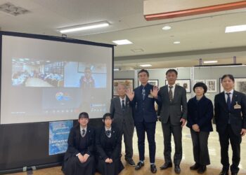 漾新聞|鼓山高中攜手日本冰見高校隔空開畫展 跨國傳情永生難忘