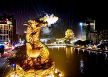 漾新聞|年過了高雄還很好玩！高雄夜未眠！再現「鰲耀龍翔」 巨大美食打卡熱點吸睛