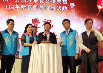 漾新聞|高市家長會長協會理事長交接 蔡淑娟接篆上任 提前為吳立森慶生現超人氣