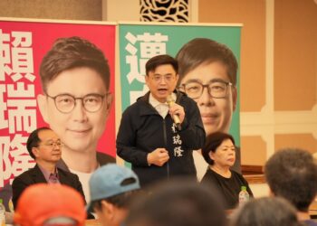 漾新聞|賴瑞隆打柯：工作疑美 生活移美，一路雙標，人設破功！
