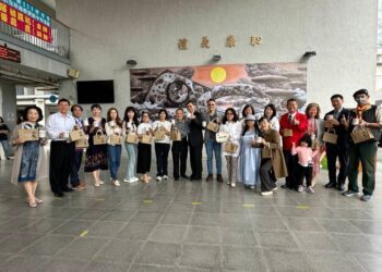 漾新聞 | 立德國中掛牌「禮義廉恥101」 品格教育邁新里程