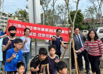 漾新聞 |今年的植樹節，我們把它種回來！ 企業攜手學校植樹 共築綠色永續未來