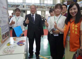 漾新聞 | 高齡創意競賽+高中職專題製作 正修科大激盪創意火花