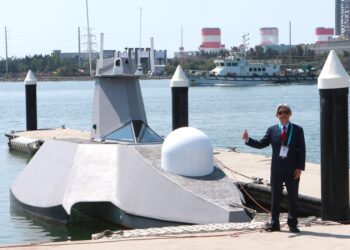漾新聞|台船發表軍用級性能無人船魔鬼魚震撼亮相