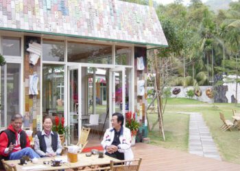 美濃窯 / 黃山高 2014高雄小故事三級獎／漾新聞