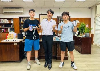 漾新聞|書包還沒放下就救人！左營高中學生自學急救成最暖「左中之光」