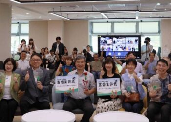 漾新聞|身障生單挑金點設計獎！高科大工設系締單系最多入圍紀錄