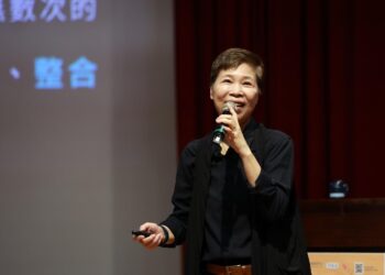 漾新聞|從廟口唱到巴黎！梁越玲高大開講：歌仔戲能撼動全世界