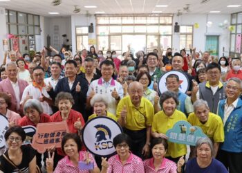 漾新聞|行動健身房開進仁武！80歲阿公阿嬤深蹲比你強