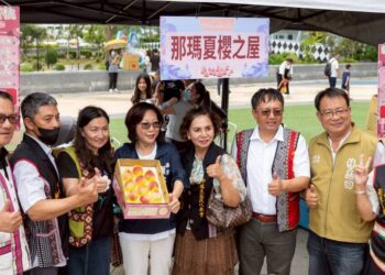 漾新聞|甜爆夢時代！那瑪夏水蜜桃兩小時搶購一空