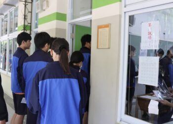 漾新聞|國中會考數學題長圖表數據多 考生：閱讀力才是致勝關鍵