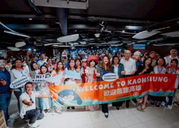 漾新聞|高雄觀光夯翻東南亞　包機踩線團爭相朝聖