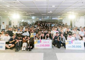 漾新聞|技職黑客松開獎！減碳方案奪25萬評審大獎 高科大奪四大獎表現不俗