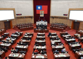 漾新聞|全國首創碳預算通過！高雄邁向淨零大步走