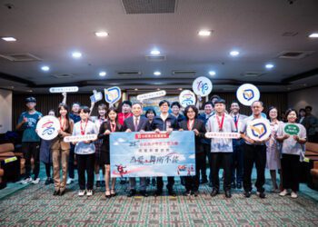 漾新聞|用愛改變世界！立志等10位高雄青年勇奪志工菁英獎