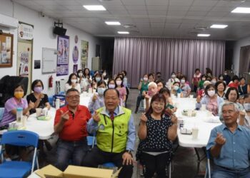 電信職業工會女性幹部齊聚學習第二專長　陳光復：看見女性在職場的光與熱