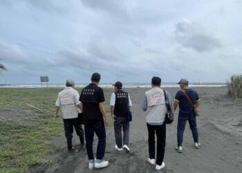 旭東環保公司未在限期內清除太陽光電浮台 屏縣府依法裁罰