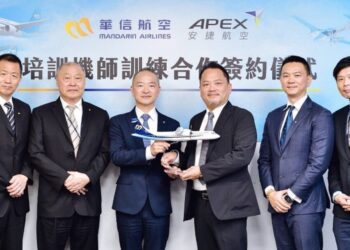 華信航空招募培訓機師　安捷再扛訓練重任