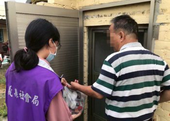 嘉義縣社會福利服務中心投入災後關懷行列 提供基本生活物資，助弱勢家庭度過難關