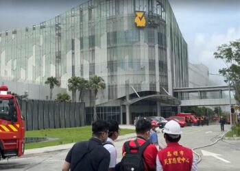 小港工廠火災15人輕傷送醫　高市衛生局即啟應變機制