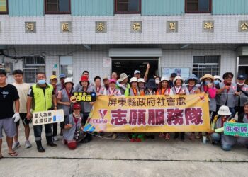 屏東縣政府號召41位熱血志工馳援 前進台南白河加速居民家園復原
