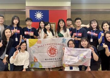 高師大師生赴大馬教育見習與擔任國際志工 強化台馬教育文化交流