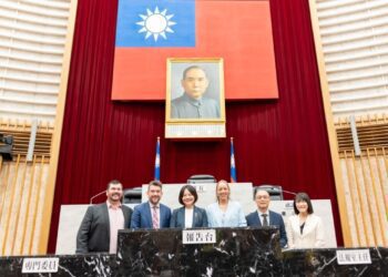 澳洲多位州議員訪問高雄市議會 促進城市交流合作