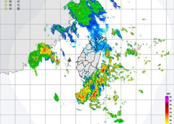 東半部雨勢漸緩 低壓帶持續影響至下週