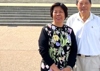 張有在醫師守護孩童口腔 30年不中斷