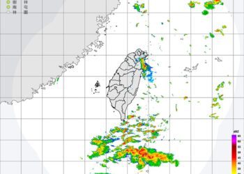 熱帶低壓逼近！午後南部有雷陣雨 明起北台灣慎防豪雨侵襲