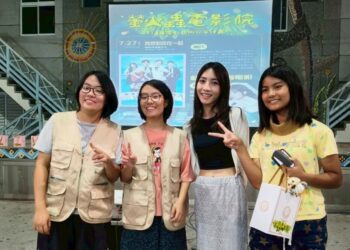 女主角林映彤現身 民眾驚喜 《我想和你在一起》結合螢火蟲電影院播映感動破表