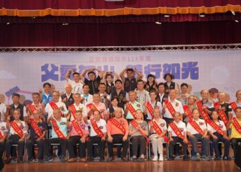 苗縣頭份市模範父親暨好人好事表揚        市長羅雪珠讚許社會正向力量