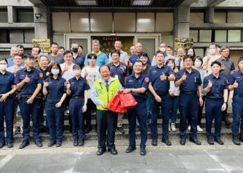花火節圓滿落幕　陳光復慰勉一線警力辛勞付出　肯定守護治安貢獻