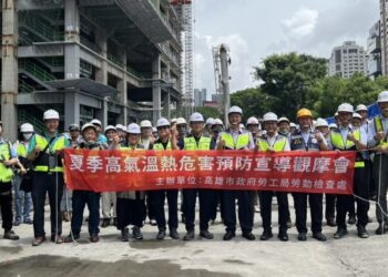 高溫作業預防熱危害 勞工局辦理工地觀摩籲強化巡查、熱適應、補水、休息與降溫防曬