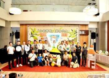 《山雀齊鳴．茶香共生》嘉義金萱茶走進全家便利商店