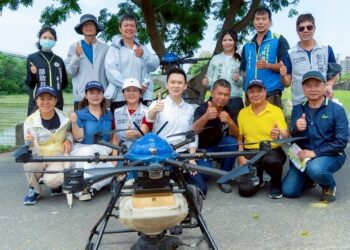 竹北陸空並進防治紅火蟻　 大新竹區首用無人機撒布餌劑